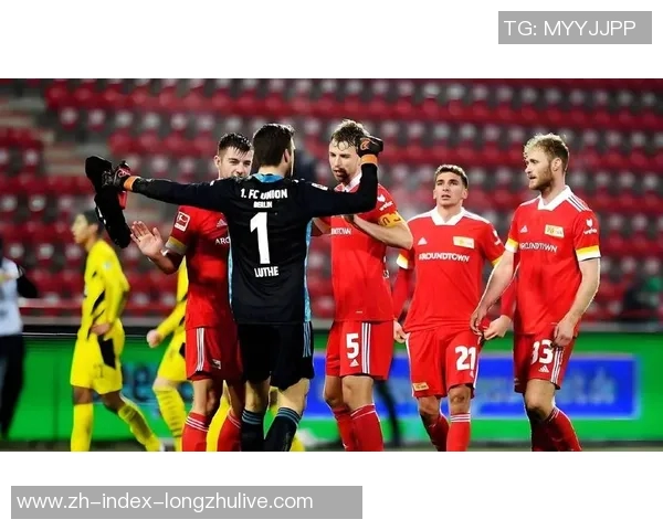 哈德斯城对决南安普顿激战一触即发期待精彩表现与战术较量